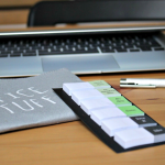 virtual assistants work day